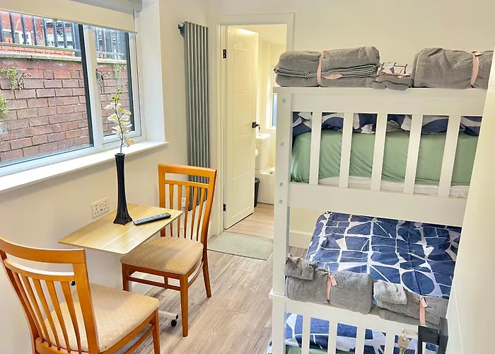 Lux 2 Bed 2 Bath Coop Arena, City Stadium, Sport City, Picadilly
